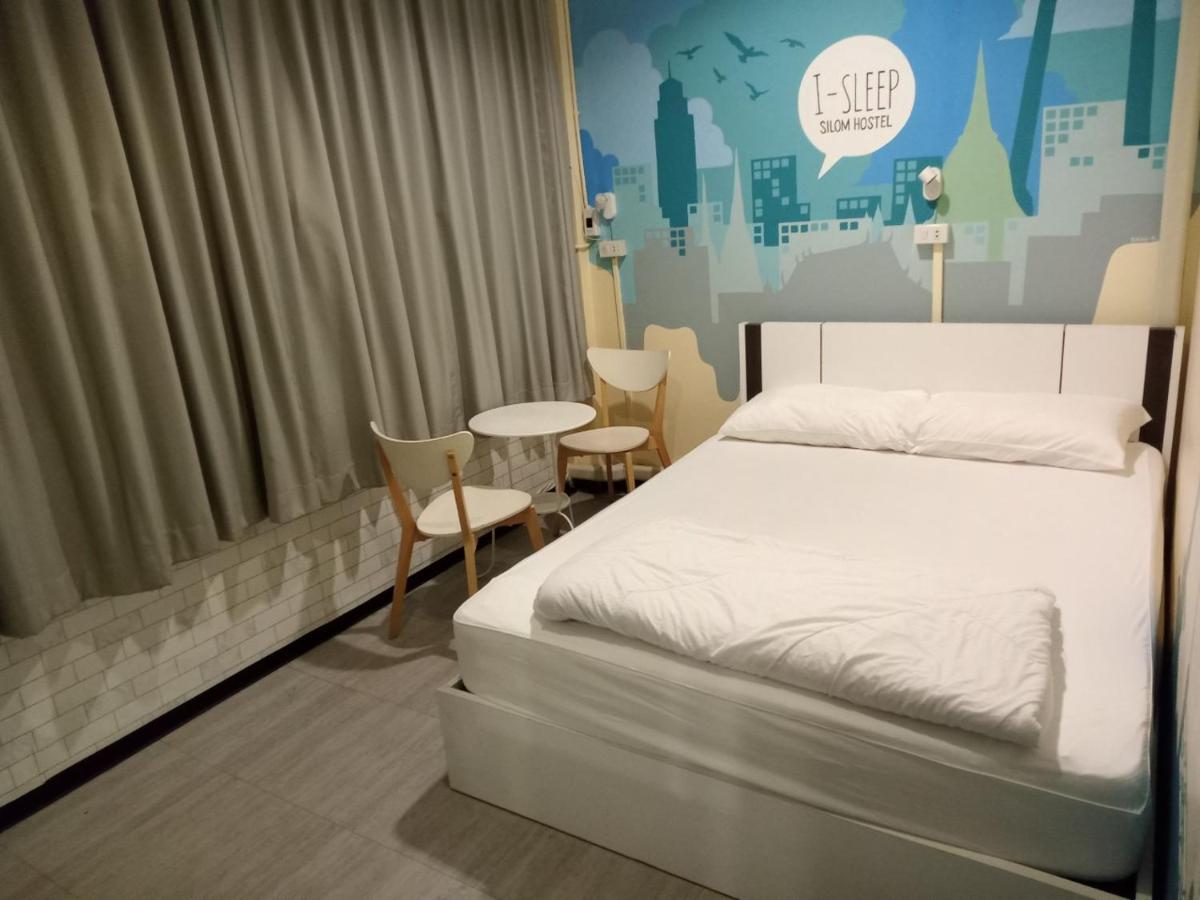 I-Sleep Silom Hostel Bangkok Bagian luar foto