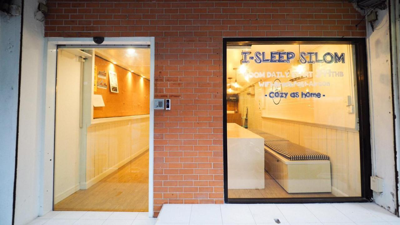 I-Sleep Silom Hostel Bangkok Bagian luar foto